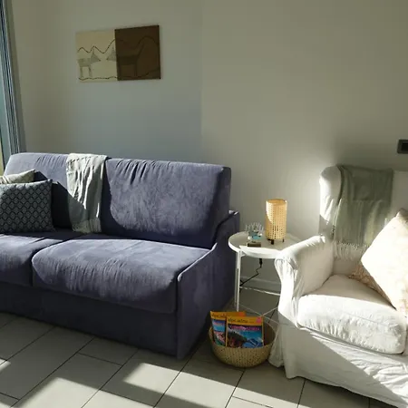 Darya Apartment *